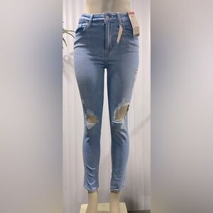 Women Levi high rise skinny jeans size 27